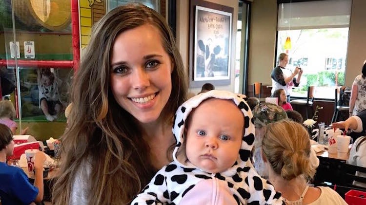 Jessa duggar fireplace