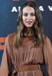 Alicia Vikander attends 'Tomb Raider' photocall