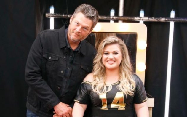 Blake Shelton Kelly Clarkson Feud