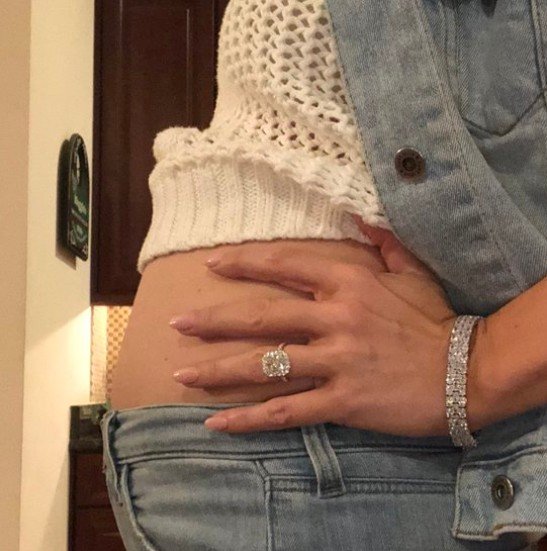 Joanna Krupa engaged - pregnant?