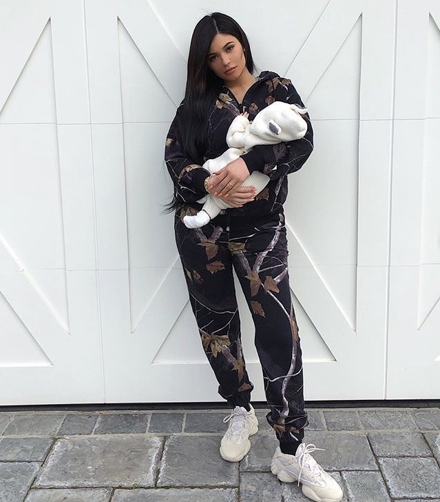 Kylie Jenner & Her Daughter Stormi