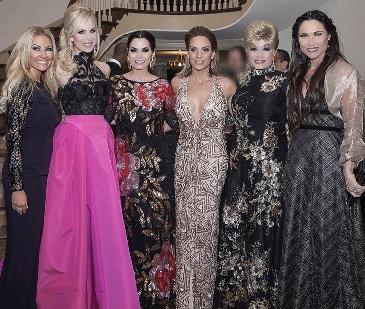 Stephanie Hollman, Kameron Westcott, D'Andra Simmons, Cary Deuber, Dee Simons, & LeeAnne Locken