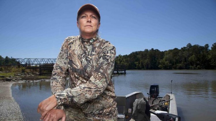 What happened to liz on swamp people