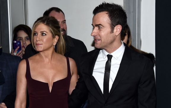 Jennifer Aniston Losing Friends Justin Theroux