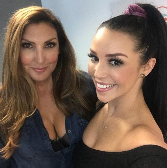 Scheana Marie Discusses Rob Valletta Breakup, Jax Taylor & Brittany Cartwright’s Relationship, & Cast Member Drinking Habits