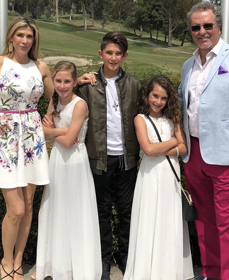 Alexis Bellino With Her Family