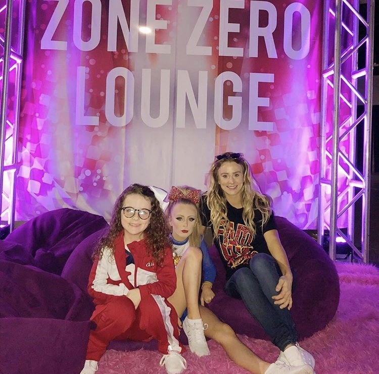 Leah Messer With Her Daughters