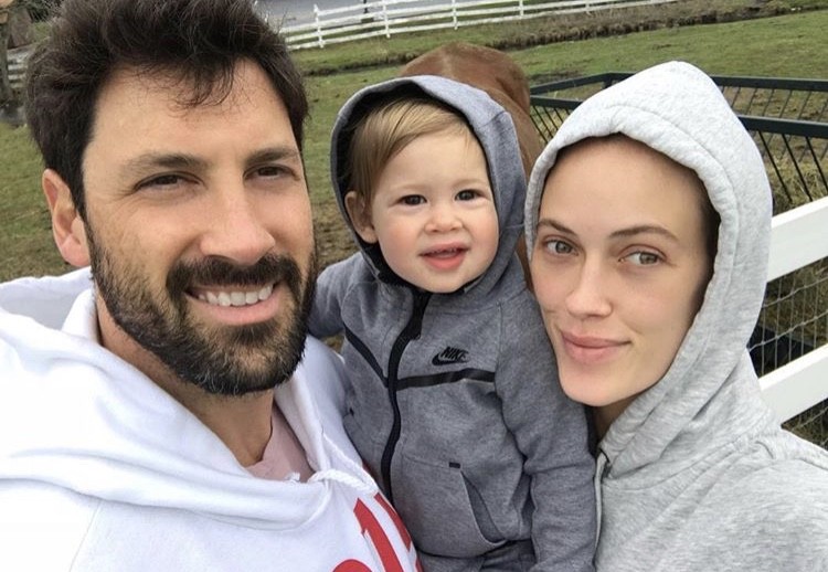 Maksim Chmerkovskiy & Peta Murgatroyd With Their Son