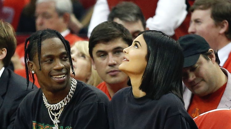 Kylie jenner baby travis scott relationship