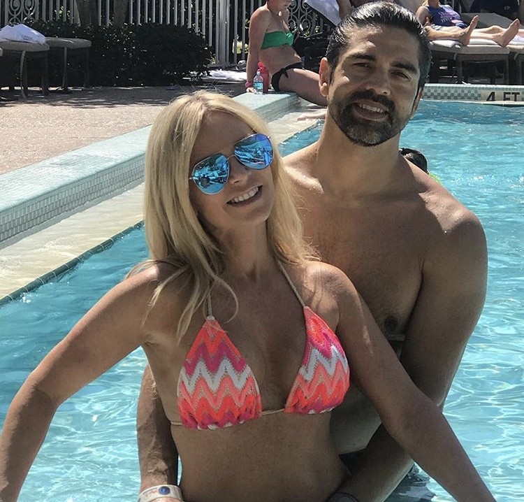 Tamra & Eddie In The Pool