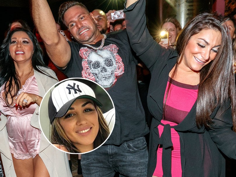 'Jersey Shore' Tea-Shirt Time: Ronnie Finds Out About Incriminating Instagram Videos Right Before Jen Harley's Visit