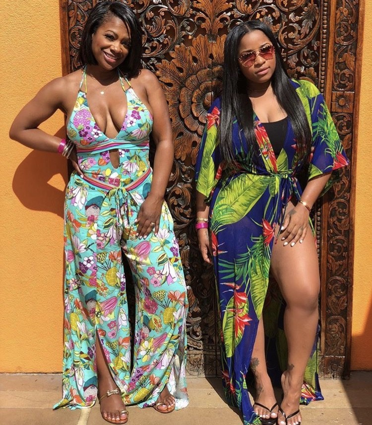 Kandi & Toya Wright